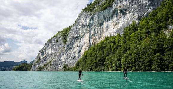 Lake Garda: Adrenaline-filled adventure with the e-foil