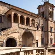 Da Civitavecchia: visita di Tarquinia e del sito Unesco con pranzo