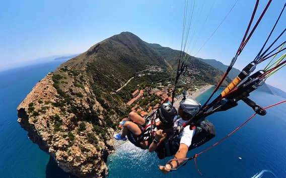 Palermo: voo de parapente com instrutor foto e vídeo