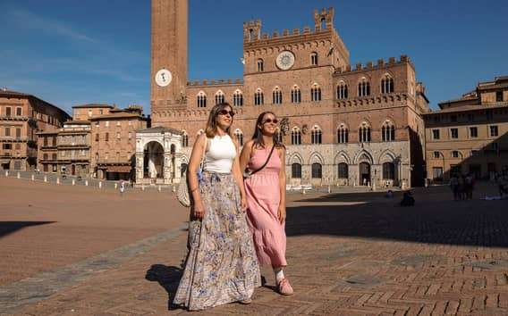 Florencie: San Gimignano, Siena, Chianti a ochutnávka vín s obědem