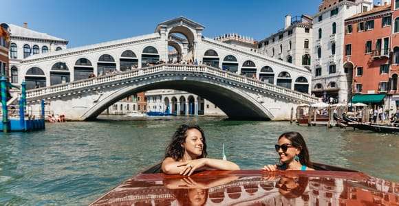 Aeropuerto de Venecia: taxi acuático privado a/desde Venecia