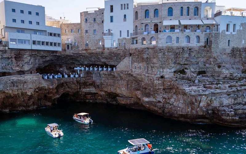 Polignano a Mare: környezetbarát hajótúra snorkelinggel és barlangokkal