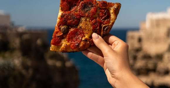 Polignano a Mare: Street Food Tour z degustacjami i winem