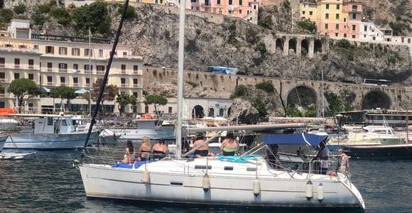 Da Salerno: Escursione in barca a vela di un giorno intero in Costiera Amalfitana con pranzo