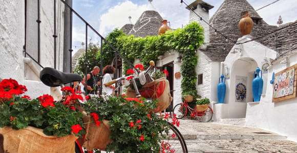 Tour di Alberobello e Matera in bus privato da Bari