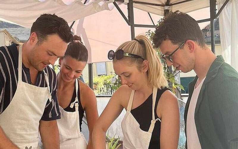 Pesto- és friss tészta főzőkurzus Genova tetőteraszán
