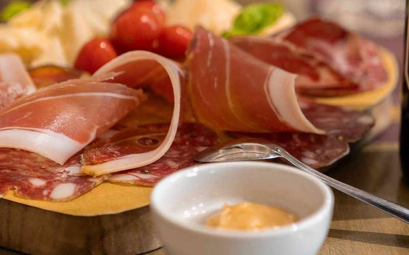 Extra szűz olívaolaj-kóstoló a Villa La Ripánál, Arezzo