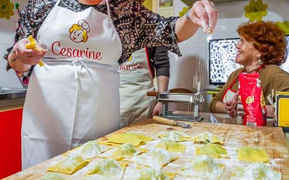 Raviolis de borraja: clase de cocina en Cremona