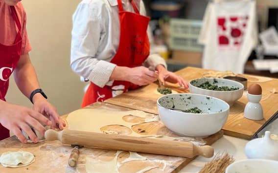 Corso di cucina a Reggio Emilia: tortelli verdi ed erbazzone