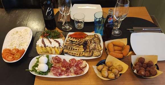 Degustação em Salento: petiscos locais, vinho e sabores tradicionais