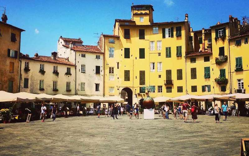 Rundgang Lucca Altstadt: Türme, San Frediano, Stadtmauern
