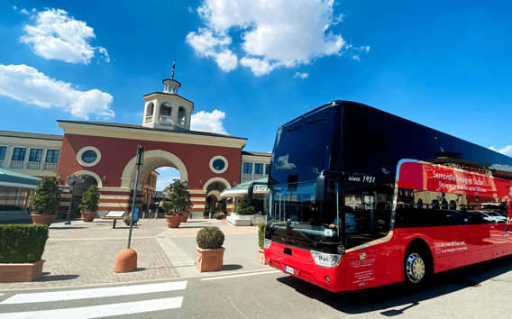 Serravalle Designer Outlet: bustransfer vanuit Milaan