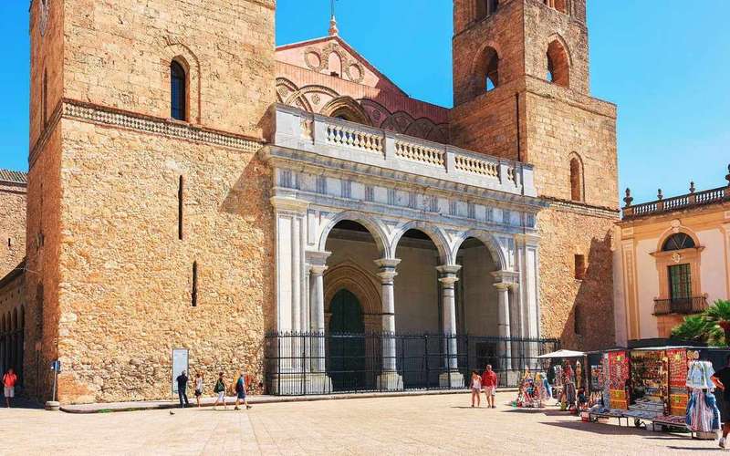 Palermóból: oda-vissza shuttle kisbusszal vagy busszal Monreale-ba