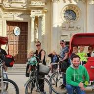 Tour de riquixá em Lecce: guia, Duomo e Santa Croce