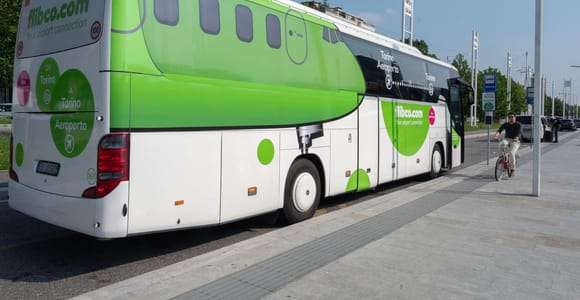 Turin flygplats: BUS Transfer till/från Turin