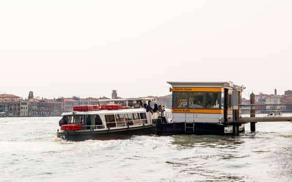 Abono de transporte en Venecia: vaporetto, islas y Mestre