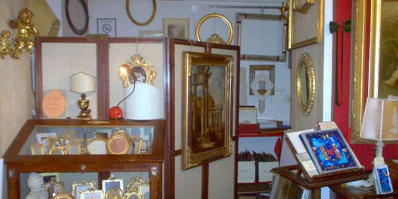 Papillon Art Shop