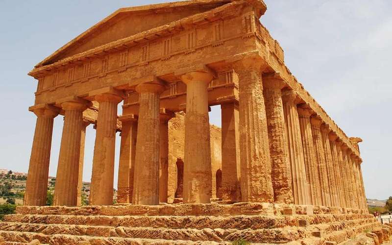 Catania: Templomok völgye és Piazza Armerina nasi kóstolóval